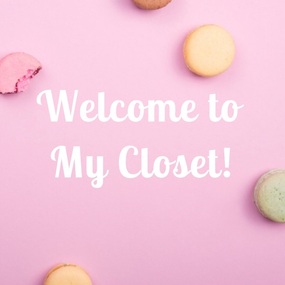 Happy Shopping 🛍 - Picture 1 of 1